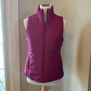 Reversible purple/magenta vest size small